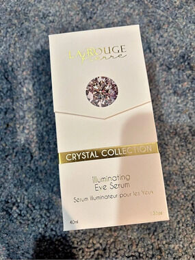 La Rouge Illuminating Eye Serum Crystal Collection Eye Serum